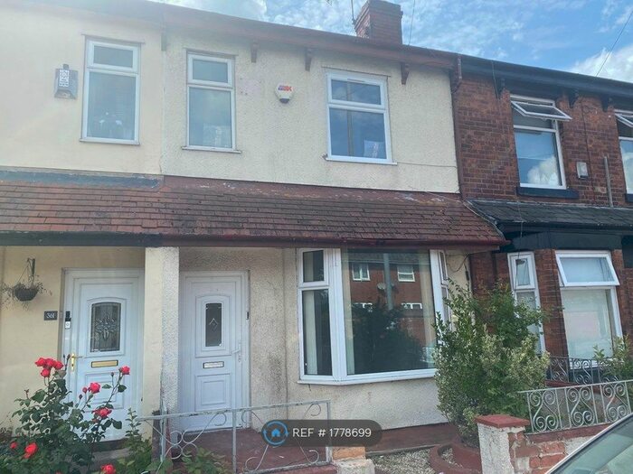 4 Bedroom Terraced House To Rent In Abbey Hey Lane, Abbey Hey, Manchester, M18