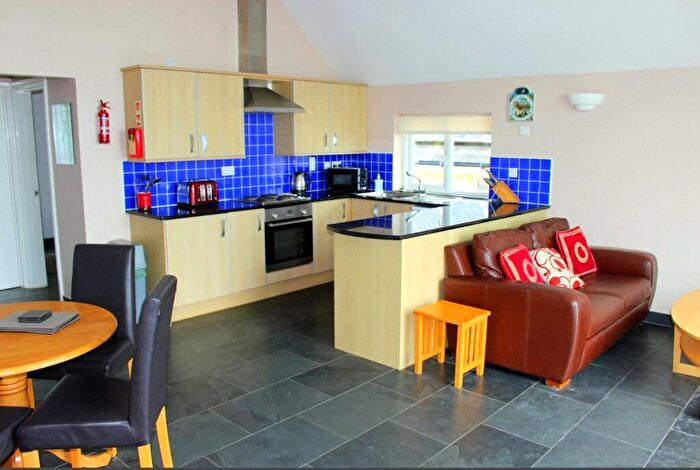 1 Bedroom Flat For Sale In Apt Ocean View, Pendine, Carmarthen, SA33