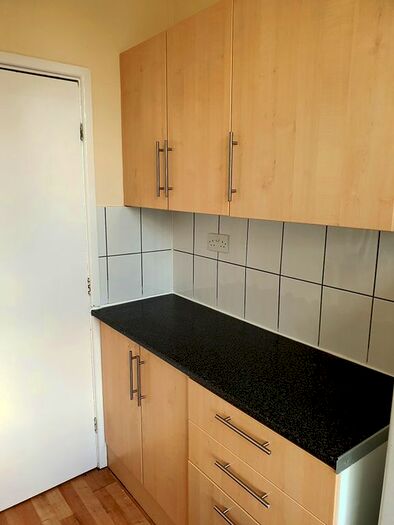 1 Bedroom Flat To Rent In Market Hill, Holyhead, LL65