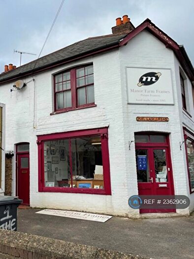 1 Bedroom Flat To Rent In Hallam Road, Godalming, GU7