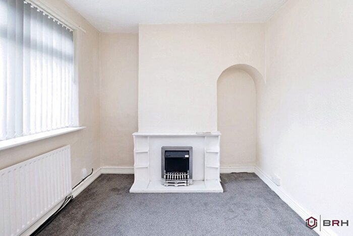 3 Bedroom Terraced House For Sale In Nelson Road, Doncaster, DN12