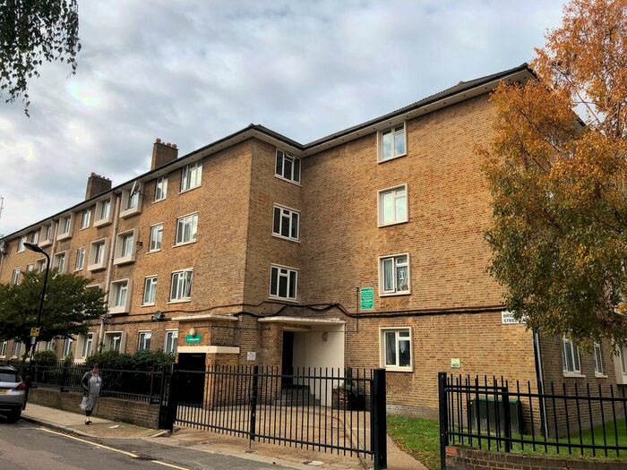 3 Bedroom Flat To Rent In Bridgeway Street, London, NW1
