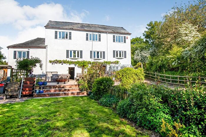5 Bedroom Detached House For Sale In Lower Mill Lane, Cullompton, EX15