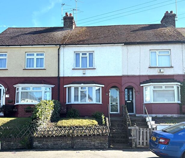 2 Bedroom Terraced House For Sale In Lower Higham Road, Gravesend, DA12