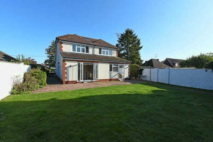 4 Bedroom Detached House To Rent In Fairthorne Rise, Old Basing, RG24