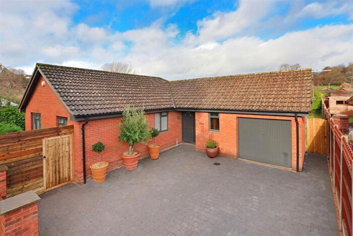 3 Bedroom Detached Bungalow For Sale In Priorsfield, Ewyas Harold, Hereford, HR2