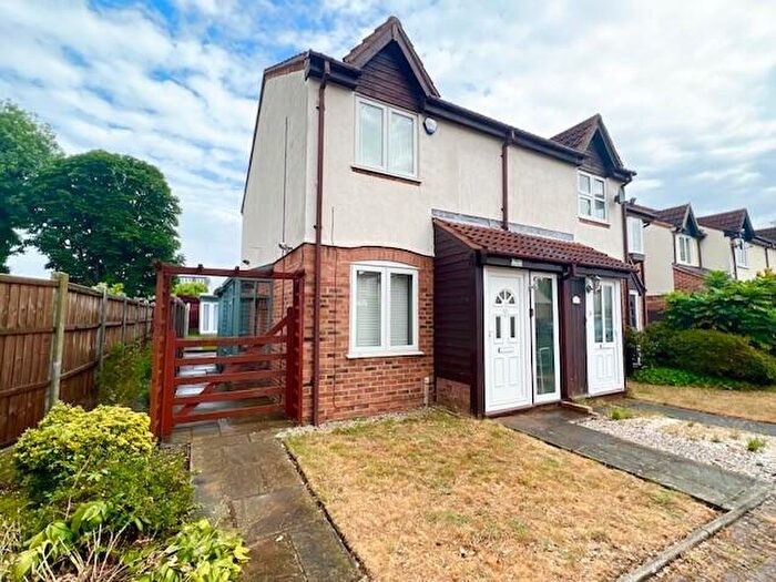 2 Bedroom Semi-Detached House To Rent In Rural Close, Hornchurch, RM11
