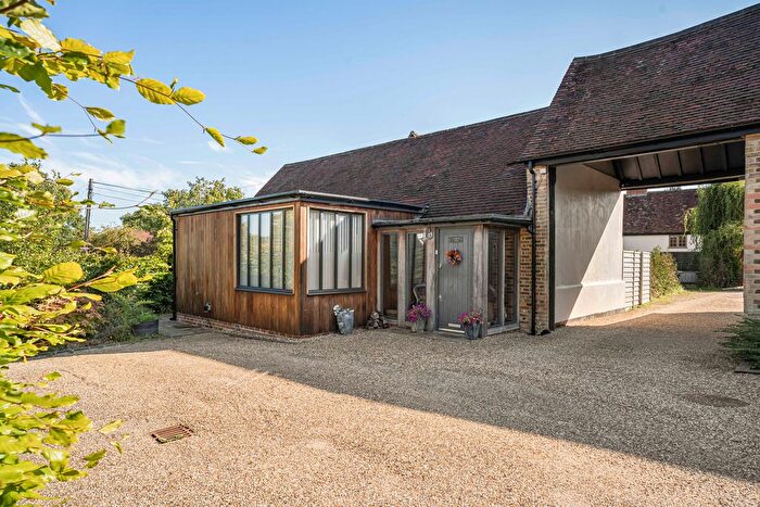 2 Bedroom Semi-detached House For Sale In Bragbury Barns, Pembridge Gardens, Stevenage, SG2
