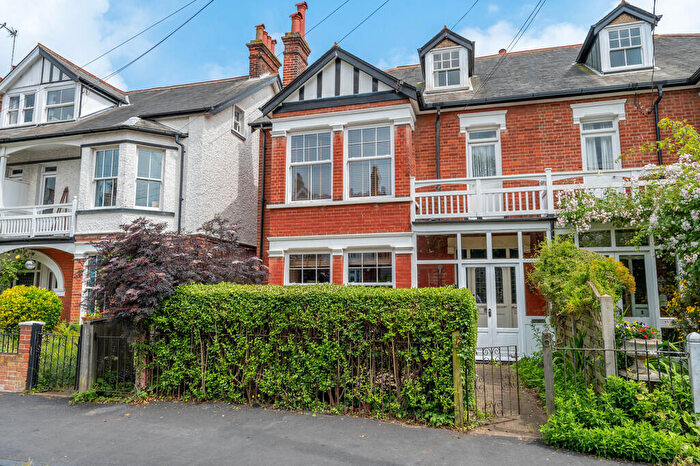 6 Bedroom Semi-Detached House For Sale In Bath Road, Felixstowe, IP11