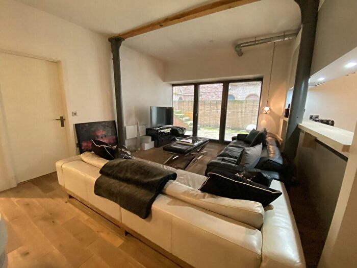 1 Bedroom Apartment To Rent In Finlays Warehouse, Dale Street, Manchester, M1
