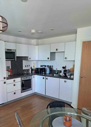 1 Bedroom Flat To Rent In Loampit Vale, London, SE13