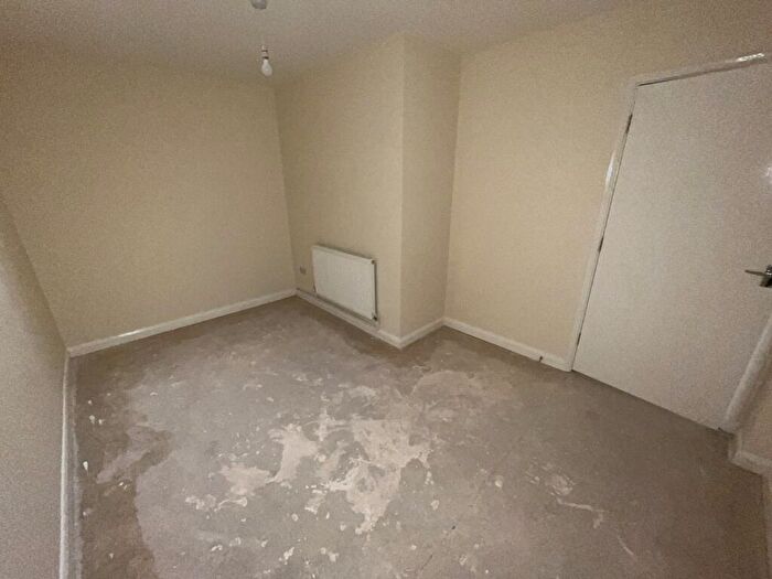 1 Bedroom Flat For Sale In Flat, High Street, Aldershot, Hampshire, GU11