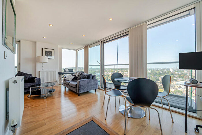 Studio For Sale In Mill Lane, London, SE8