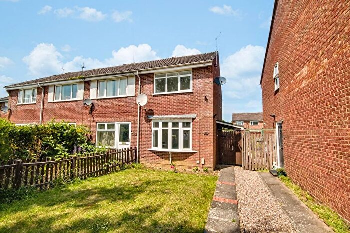 2 Bedroom End Of Terrace House To Rent In Damherst Piece, Brixworth, Northampton, NN6