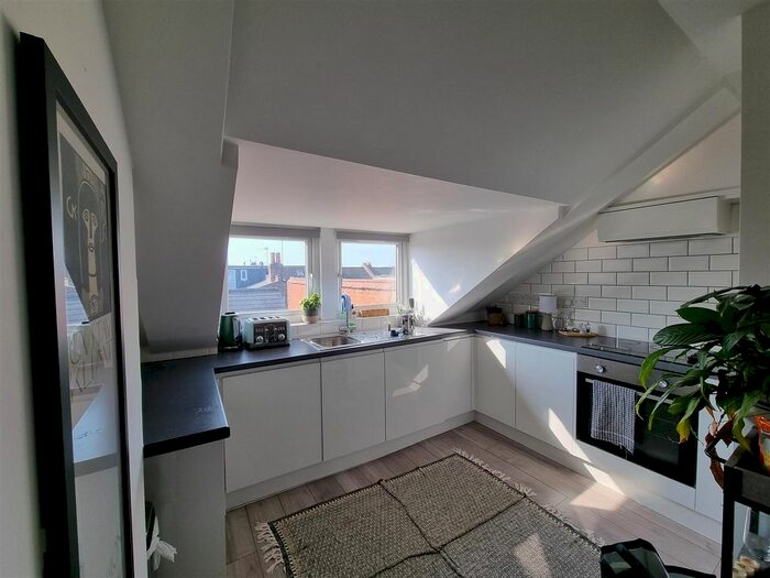 1 Bedroom Flat To Rent In Chapter Road, London, NW2