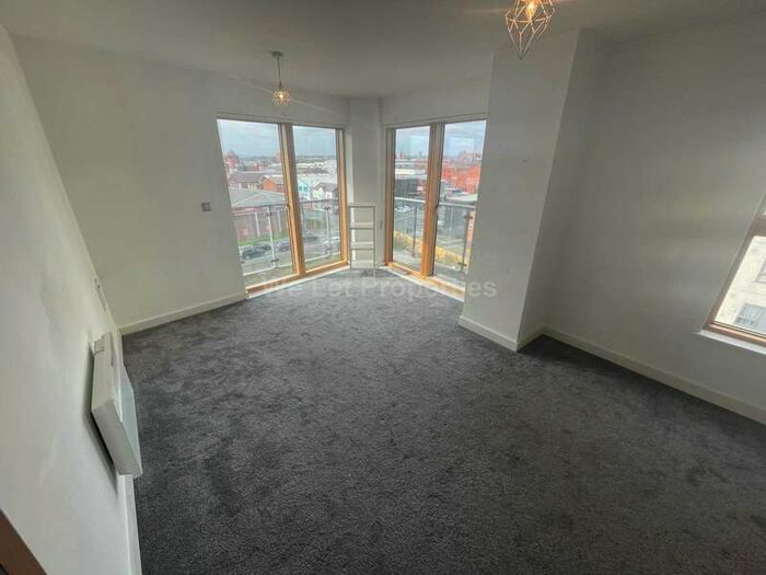 1 Bedroom Apartment To Rent In Jefferson Place, Fernie Street, M4
