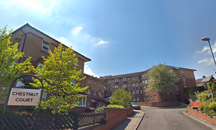 1 Bedroom Flat To Rent In Chestnut Court, Barnsley, South Yorkshire, S70