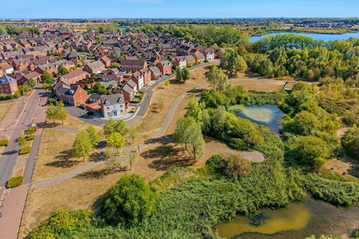 5 Bedroom Detached House For Sale In County Road, Hampton Vale, PE7