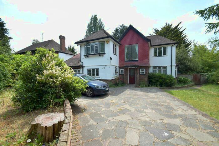 4 Bedroom Detached House To Rent In Bourne End Road, Northwood, HA6