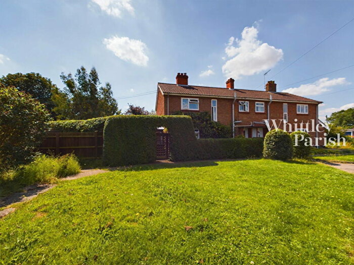 4 Bedroom Semi-Detached House For Sale In Hockey Hill, Wetheringsett, IP14