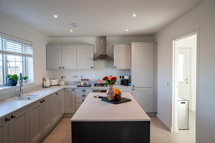 4 Bedroom Detached House For Sale In Bracken Road, Alness, IV17