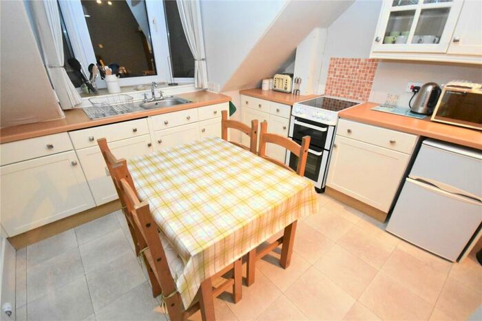 1 Bedroom Flat To Rent In Loanhead Terrace, Rosemount, Aberdeen, Aberdeen, AB25