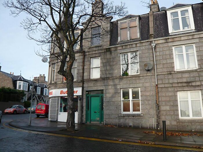 2 Bedroom Flat To Rent In Elm Place (Ffr), Aberdeen, AB25