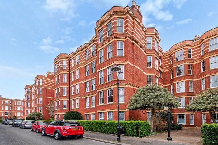 1 Bedroom Flat To Rent In Sutton Court, Fauconberg Road, London, W4