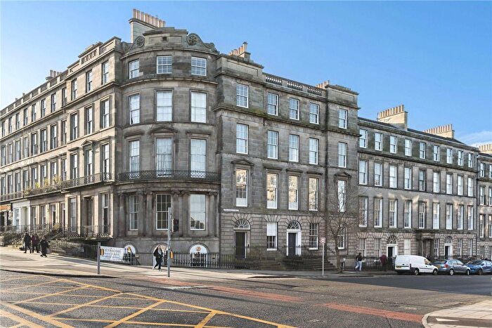 3 Bedroom Flat For Sale In Annandale Street, Edinburgh, Midlothian, EH7