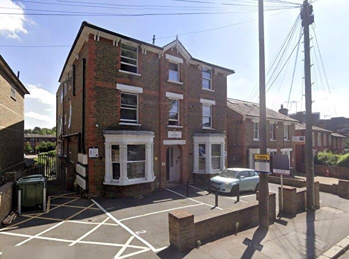 1 Bedroom Apartment To Rent In Queens Road, Brentwood, CM14
