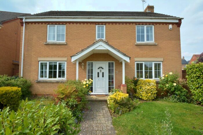 4 Bedroom Detached House To Rent In Holly Walk, Hampton Hargate, Peterborough, PE7