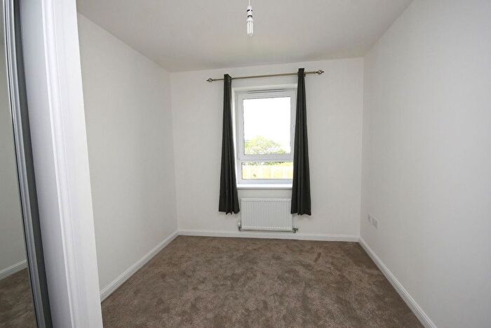 2 Bedroom Flat To Rent In Barnyard Park Rigg, South Gyle, Edinburgh, EH12