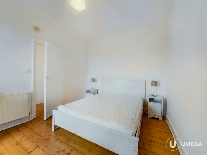 1 Bedroom Flat To Rent In Watson Crescent, Polwarth, Edinburgh, EH11