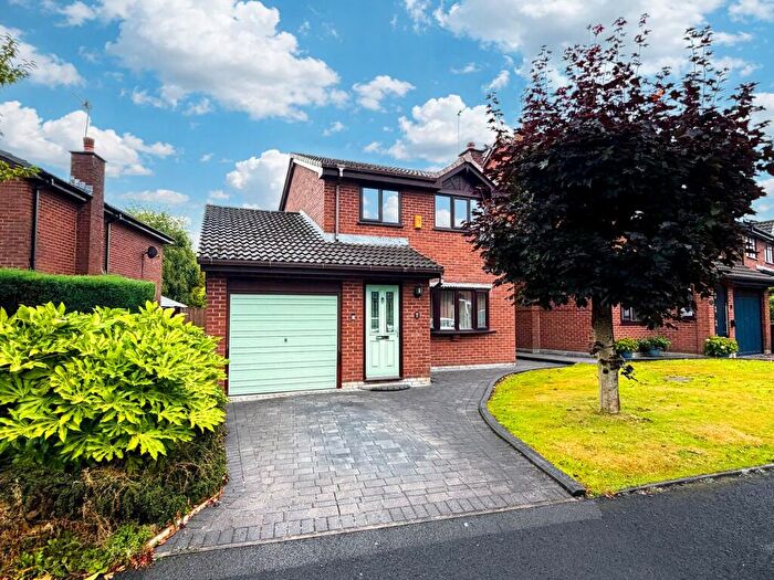3 Bedroom Detached House For Sale In Bowes Close, Woolfold, Bury, BL8