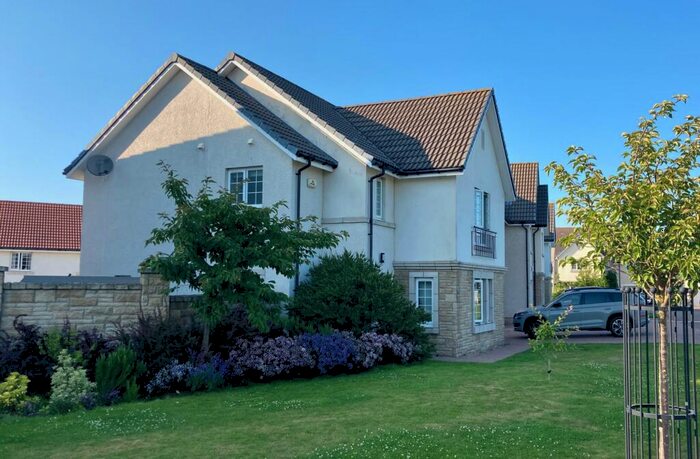 4 Bedroom Detached House To Rent In , Tormain Bank, Edinburgh, EH28