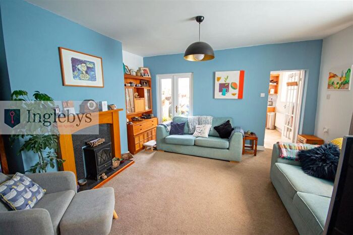 3 Bedroom End Terrace House For Sale In Richard Street, Skelton-In-Cleveland, Saltburn-By-The-Sea, TS12