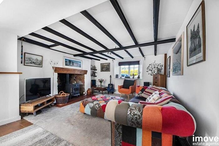3 Bedroom Detached House For Sale In School Road, Kingskerswell, Newton Abbot, TQ12