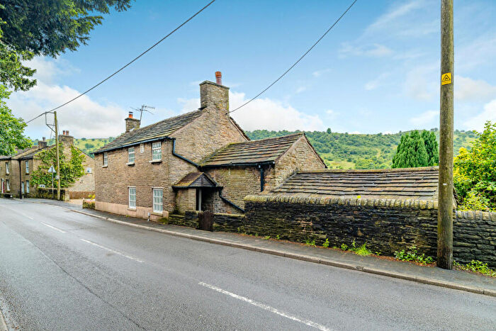 2 Bedroom Cottage For Sale In Hawkins Lane, Macclesfield Rainow, Cheshire East, SK10