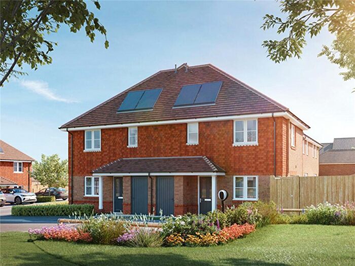 1 Bedroom Semi Detached House For Sale In Princess Gardens, Bishops Green, Newbury, Berkshire, RG20