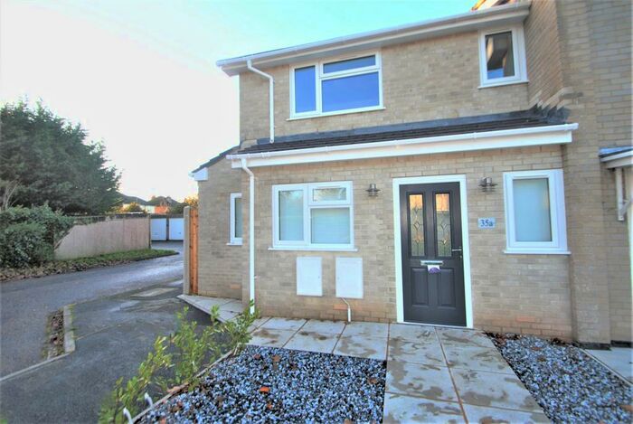 3 Bedroom House To Rent In Brisbane Road, , Christchurch, BH23