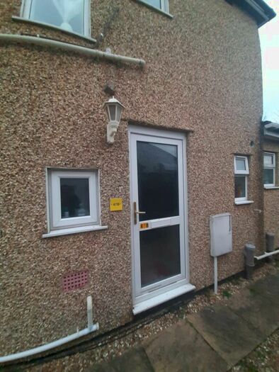 1 Bedroom Flat To Rent In B Kelburne Road, Oxford, OX4