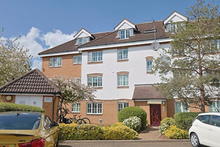 2 Bedroom Apartment To Rent In Grandmill Place, High Street, Cheshunt, EN8