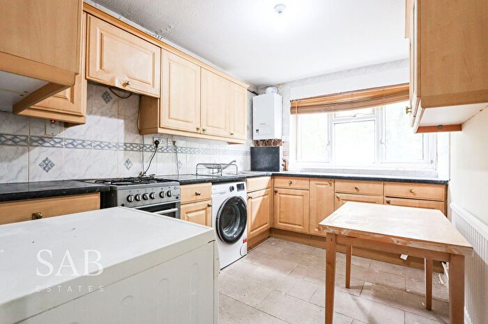 1 Bedroom Flat To Rent In Lewes Close, Northolt, UB5