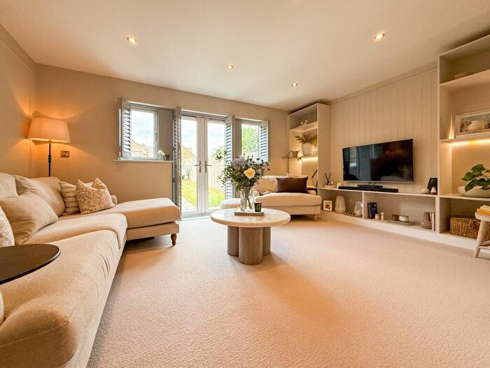 3 Bedroom Mews For Sale In Moorland View, Meltham, Holmfirth, HD9