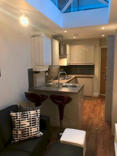 6 Bedroom Terraced House To Rent In George Road, Selly Oak, B29