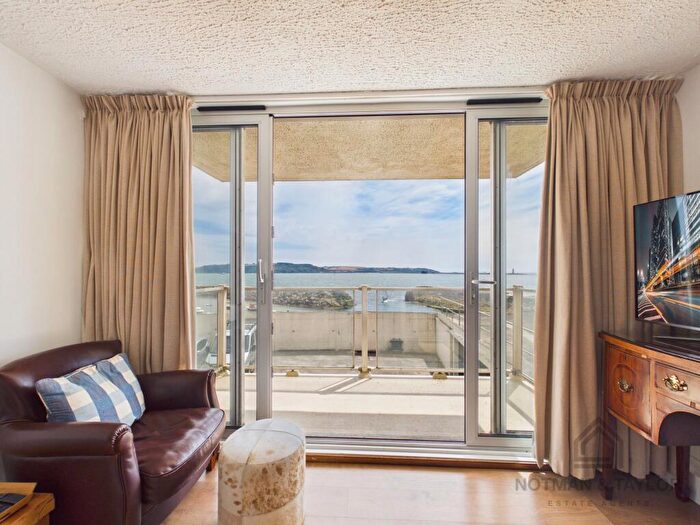 2 Bedroom Apartment For Sale In Fort Picklecombe, Maker, PL10
