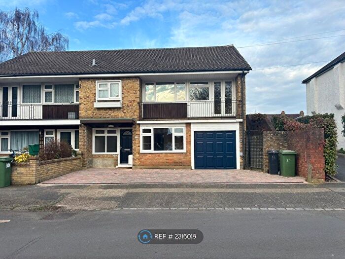 3 Bedroom Semi-Detached House To Rent In Dirdene Gardens, Epsom, KT17
