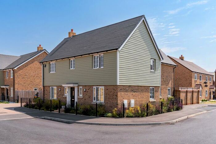 4 Bedroom Detached House To Rent In Ambrose Close, Bishop's Stortford, CM23