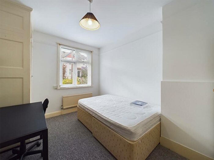 6 Bedroom Terraced House To Rent In Hollingbury Road, Brighton East Sussex, BN1