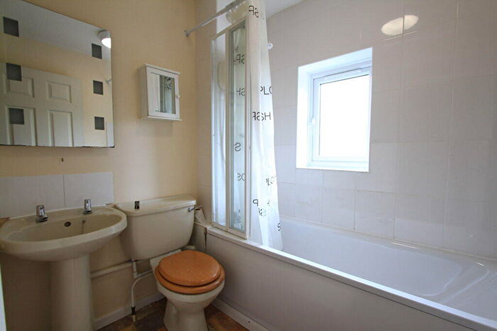 1 Bedroom End Of Terrace House To Rent In Quarry Close, Bloxham, Oxon, OX15